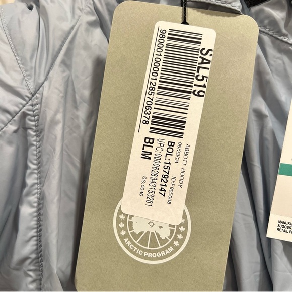 Canada Goose | Abbott Hoody | Dawn Blue | Large | New with Tags - Picture 5 of 15